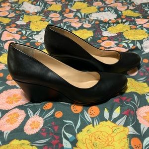 Jessica Simpson matte black wedges